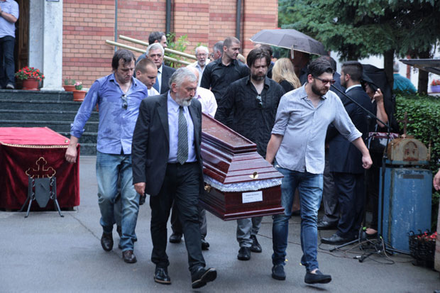 САХРАЊЕН ПРЕДРАГ БАЈЧЕТИЋ: Непрекидно је стварао бољи свет